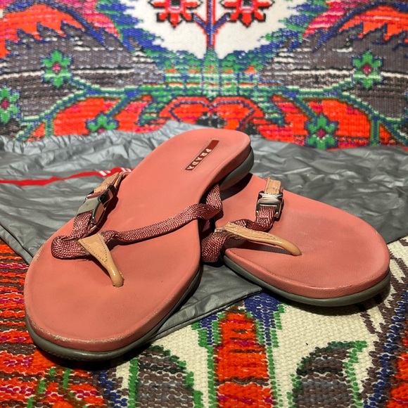 PRADA pink flip flops sandals 7.5 EUC - Picture 4 of 16